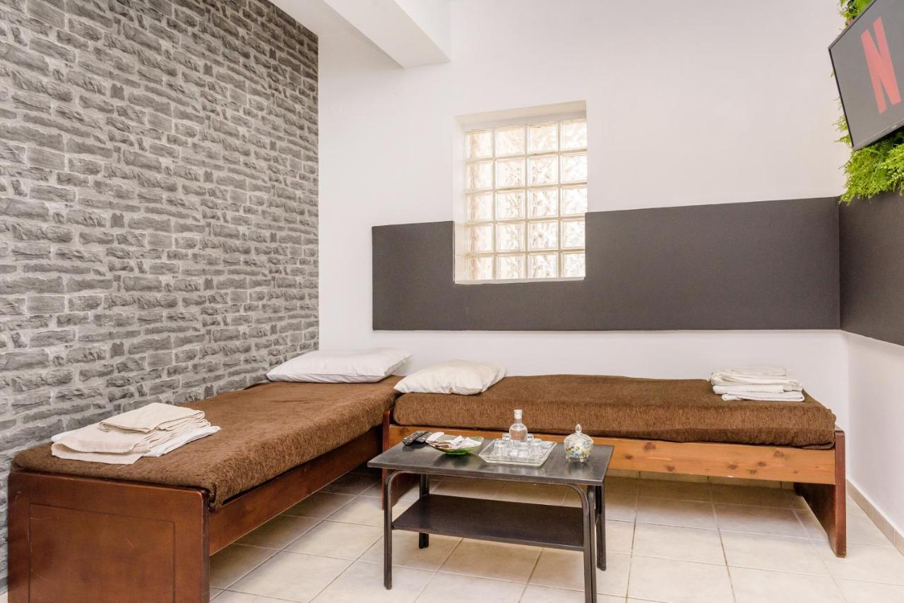 Pearl Seaside Luxury Apartments 2 Chania  Exterior photo